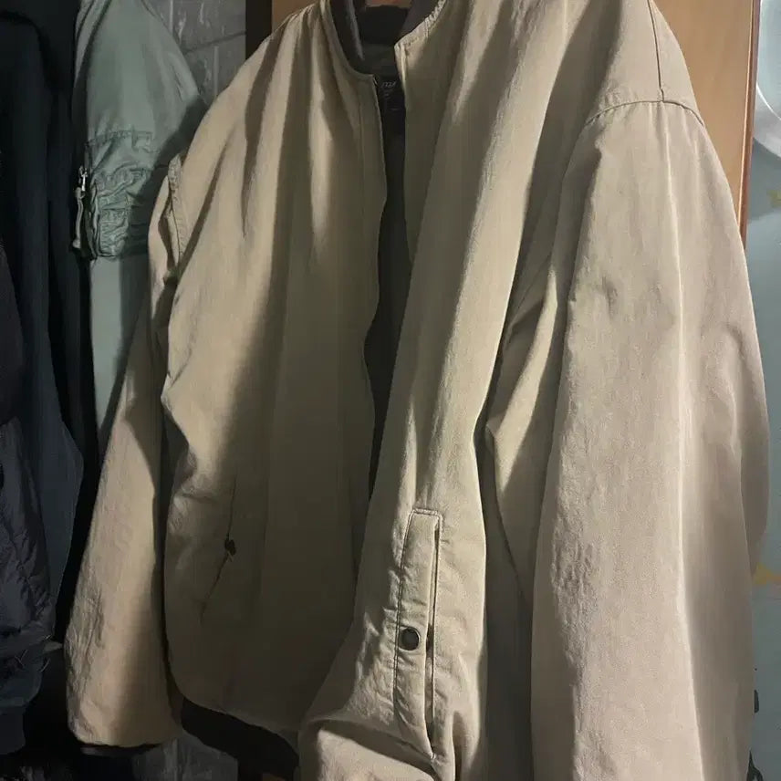 [BUNJANG] Envelope Bomber Jacket / 엔벨로프 봄버 3