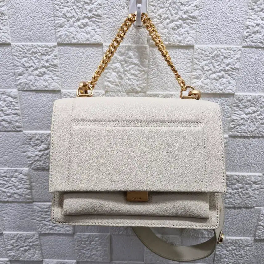 [BUNJANG] Couronne Leather Shoulder Bag / 쿠론 숄더백 (택포)