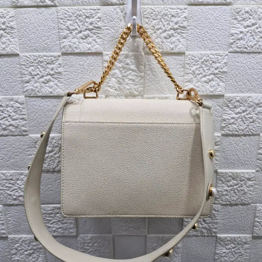 [BUNJANG] Couronne Leather Shoulder Bag / 쿠론 숄더백 (택포)