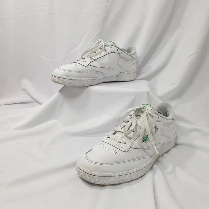 [SOLD OUT] 빈티지하서 280 리복 클럽 C 85 화이트 스니커즈 운동화