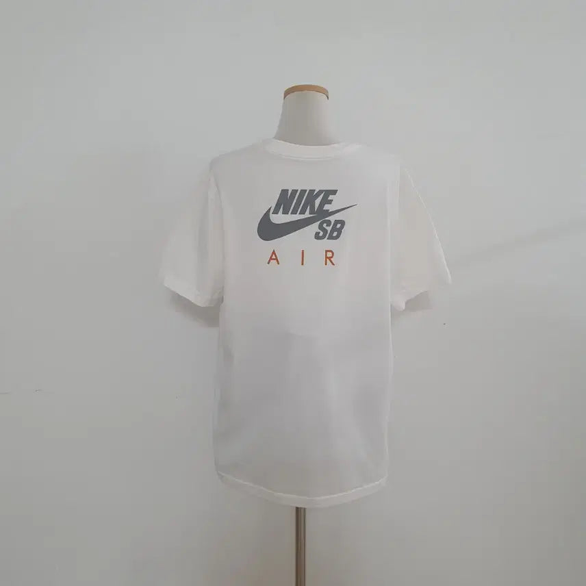 [BUNJANG] Nike SB Air Big Logo Short Sleeve T-Shirt White / No.26051410 나이키 SB 에어 빅로고 반팔 티셔츠 화이트