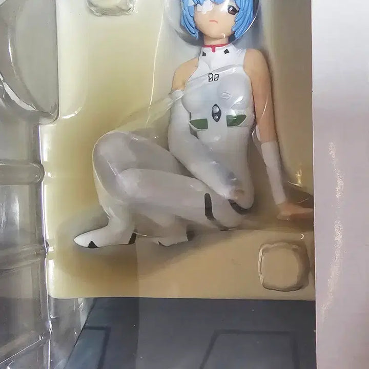 [BUNJANG] Evangelion Rei Ayanami Bandage Classic Figure / 무료배송)에반게리온 레이코레 아야나미 레이 붕대 고전 피규어