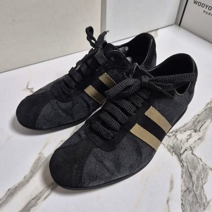 [BUNJANG] Gucci GG Black Suede Sneakers (Size 36.5) / (정품) 구찌 GG 블랙 스웨이드 스니커즈 36.5