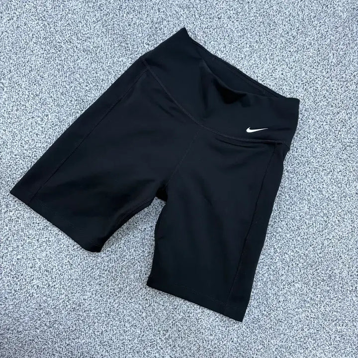 [BUNJANG] Nike Dri-FIT Biker Shorts Leggings / XS 나이킷 드라이핏 바이커쇼츠 레깅스 0407J
