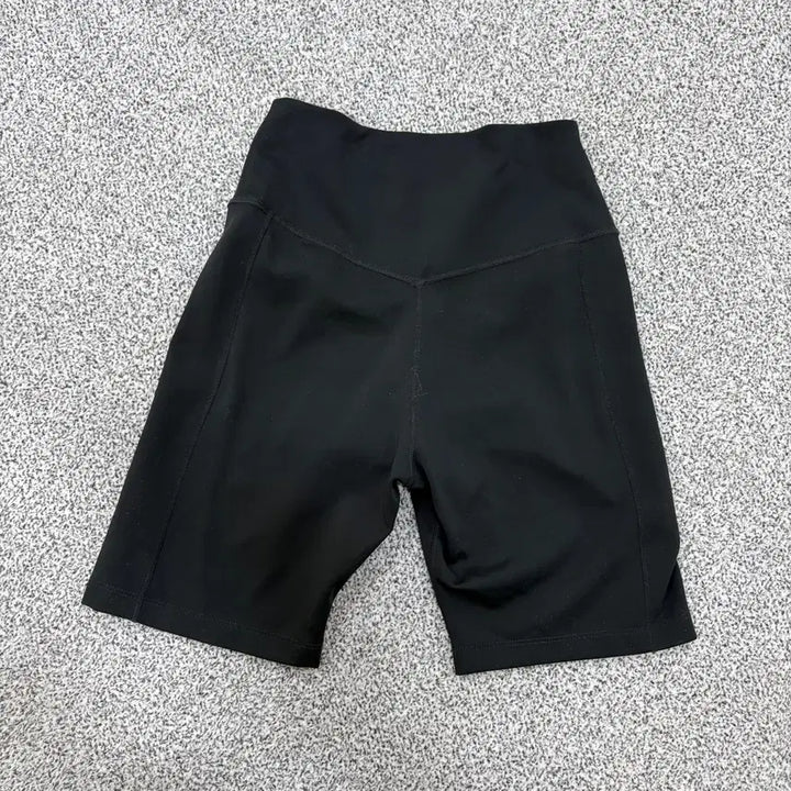 [BUNJANG] Nike Dri-FIT Biker Shorts Leggings / XS 나이킷 드라이핏 바이커쇼츠 레깅스 0407J
