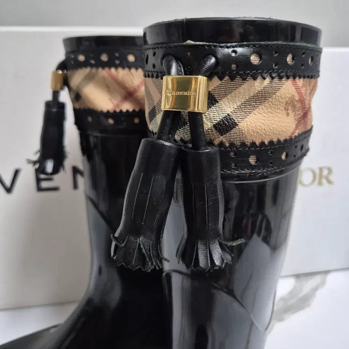 [BUNJANG] Burberry Check Pattern Rain Boots / (정품) 버버리 체크 패턴 레인부츠 장화 35