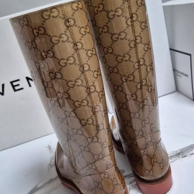 [BUNJANG] Gucci GG Logo Rain Boots 37 / (정품) 구찌 GG 로고 레인부츠 장화 37