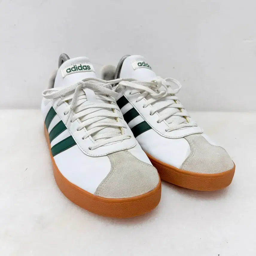 [SOLD OUT] (260)아디다스 운동화 코트베이스