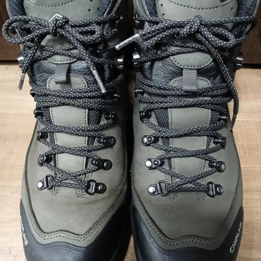 [SOLD OUT] 캠프라인 블랙스톰Z 등산화 275mm