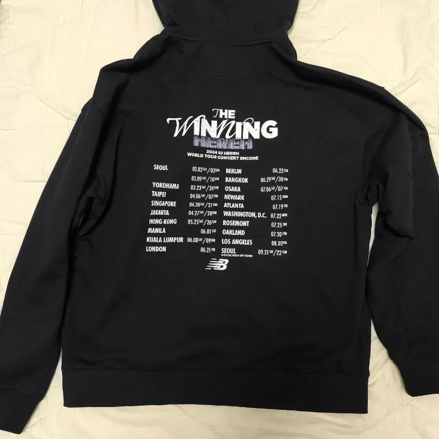 [BUNJANG] New Balance IU World Tour Hoodie / New Balance x IU world tour hoodie
