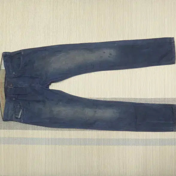 [BUNJANG] Diesel THAVAR 0803U Slim Skinny Denim Pants (31-inch) / (31인치) 디젤 THAVAR 0803U 슬림 스키니 데님팬츠
