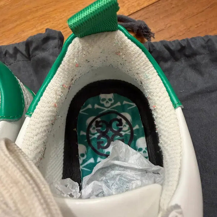 [BUNJANG] G/FORE White Green Golf Sneakers / 지포어 G/FORE 화이트 그린 스니커즈