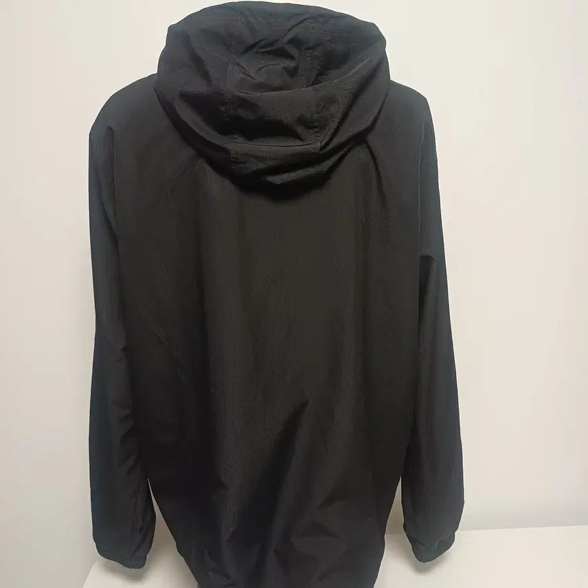 [BUNJANG] Under Armour Sportstyle Loose Fit Windbreaker Jacket / [A급] 언더아머 스포츠스타일 루즈핏 윈드브레이커 (XXL/110)
