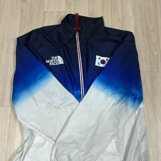 [BUNJANG] The North Face Paris Olympic Windbreaker / 노스페이스 파리 올림픽 바람막이