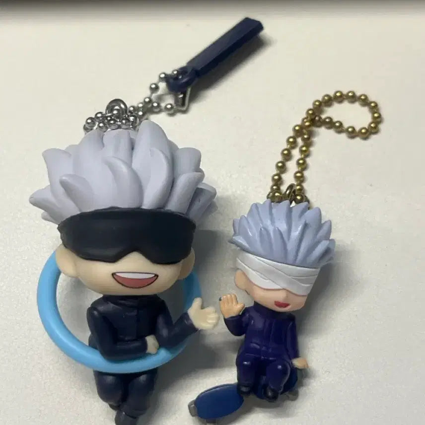 [BUNJANG] Jujutsu Kaisen Satoru Gojo Figure Keychain Set (2 Types) / 주술회전 고죠 사토루 피규어 키링 2종 일괄