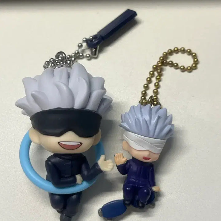 [BUNJANG] Jujutsu Kaisen Satoru Gojo Figure Keychain Set (2 Types) / 주술회전 고죠 사토루 피규어 키링 2종 일괄