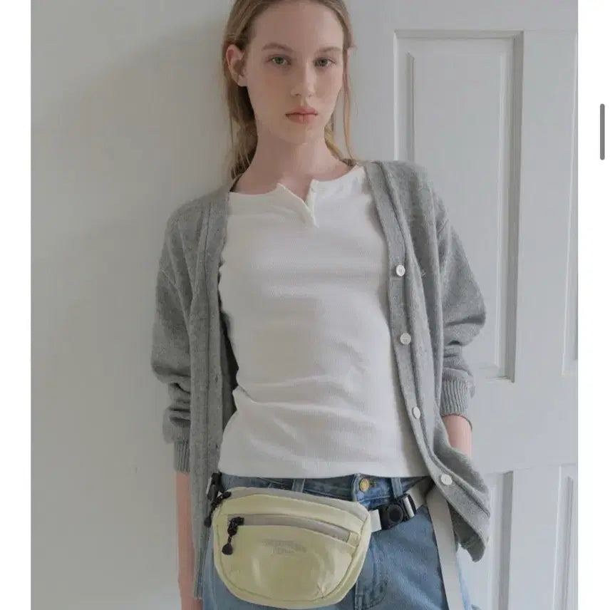 [BUNJANG] Somewherebut Better Rudy V-Neck Cardigan (Gray) / 썸웨어버터 루디 브이넥 가디건 (그레이)