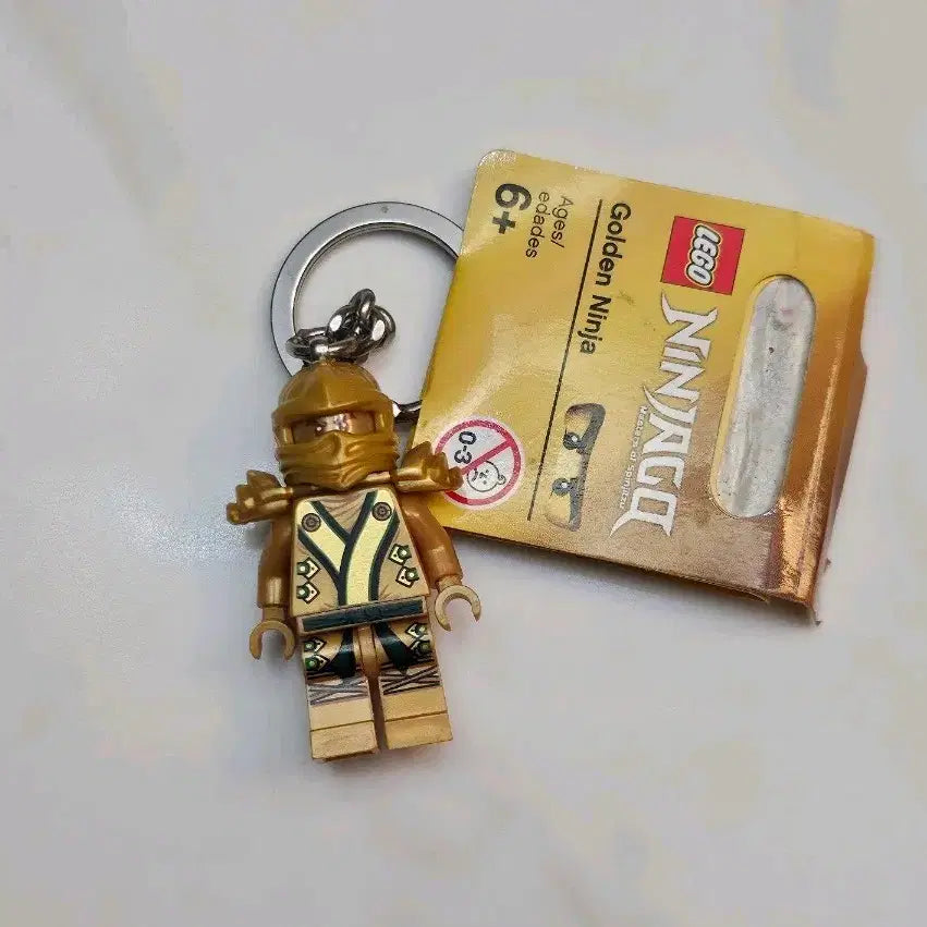 [BUNJANG] LEGO Ninjago Golden Ninja Lloyd Keychain / 1시간할인 레고 닌자고 골드닌자 로이드 열쇠고리(정품