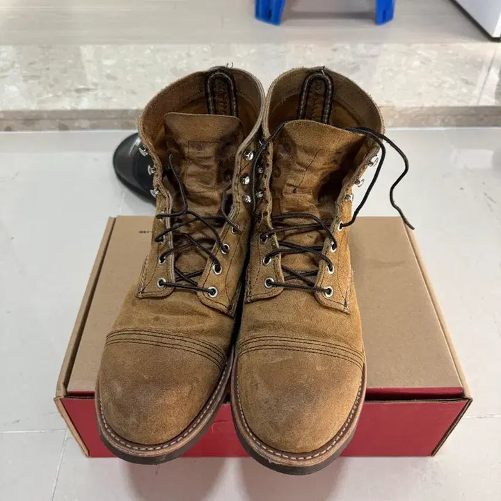 [BUNJANG] Red Wing Iron Ranger 8083 Hawthorne Muleskinner Boots / 레드윙 아이언 레인저 8083  호손 뮬스키너 280팔아요