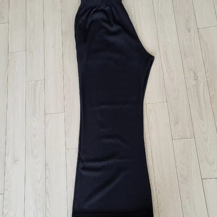 [BUNJANG] High Quality Ribbed Material Pants XL / 새제품 고퀄리티 무료배송