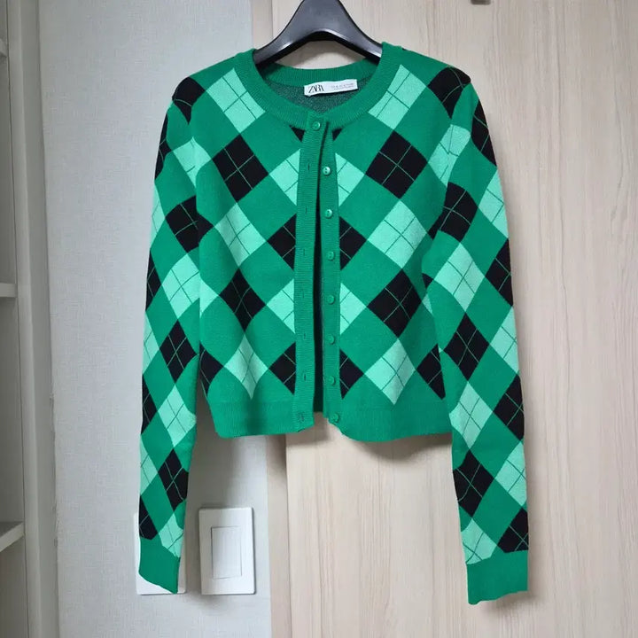 [BUNJANG] ZARA Argyle Knit Cardigan / [새상품] 자라 아가일 니트 가디건