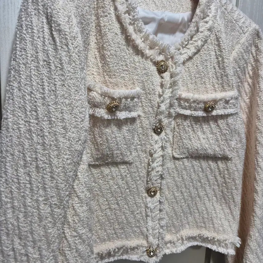 [BUNJANG] Ivory Tweed Jacket with Gold Buttons / (세일)(새상품)아이보리 트위드 자켓 금장 단추