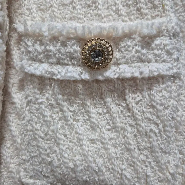 [BUNJANG] Ivory Tweed Jacket with Gold Buttons / (세일)(새상품)아이보리 트위드 자켓 금장 단추