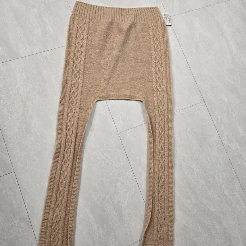 [BUNJANG] Time Cashmere Shoulder Scarf / 타임 캐시미어 숄더목도리
