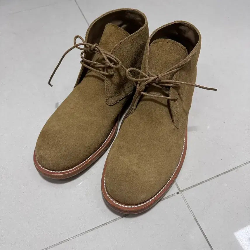 [BUNJANG] Lost Garden Suede Chukka Boots Beige 280 / 로스트 가든 처카부츠 베이지 색상 280사이즈