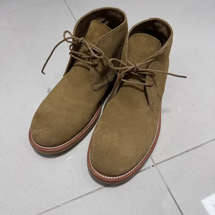 [BUNJANG] Lost Garden Suede Chukka Boots Beige 280 / 로스트 가든 처카부츠 베이지 색상 280사이즈