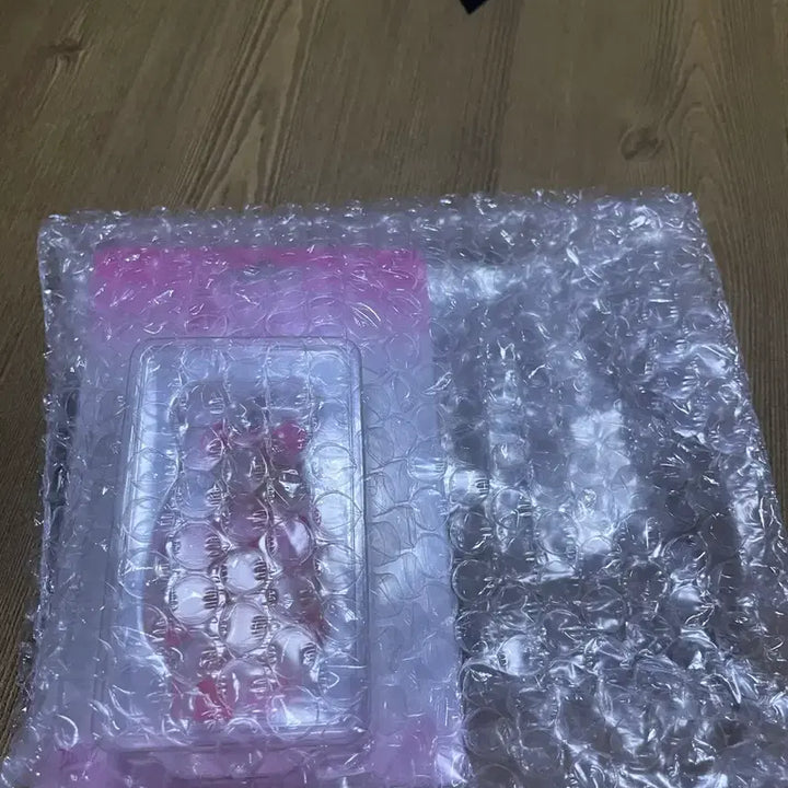 [BUNJANG] TWICE Bearbrick Photocard Bundle Set / 트와이스 베어브릭 미개봉 포카포함