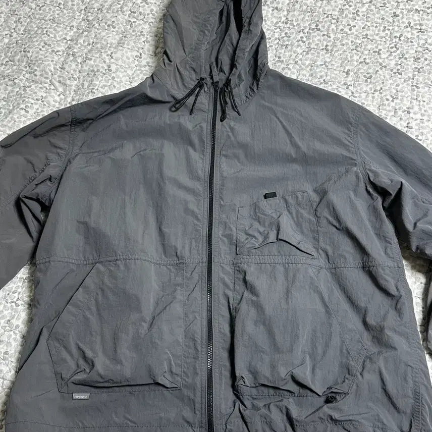 [BUNJANG] Espionage Ray Yacht Windbreaker Charcoal XL / 에스피오나지 Ray Yacht 바람막이 차콜 XL