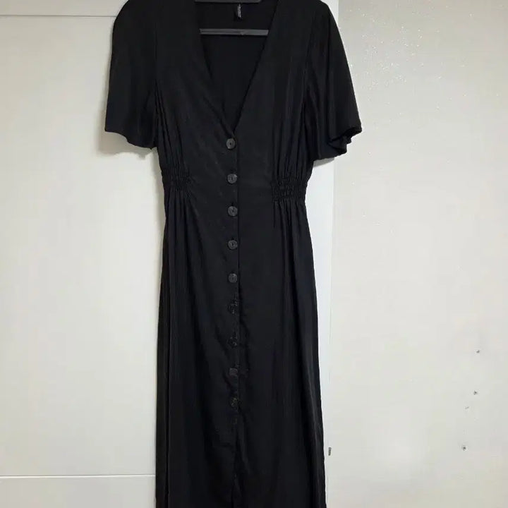 [BUNJANG] ZARA Black V-Neck Button Long Dress / 자라 블랙 브이넥 버튼 반팔 롱 원피스