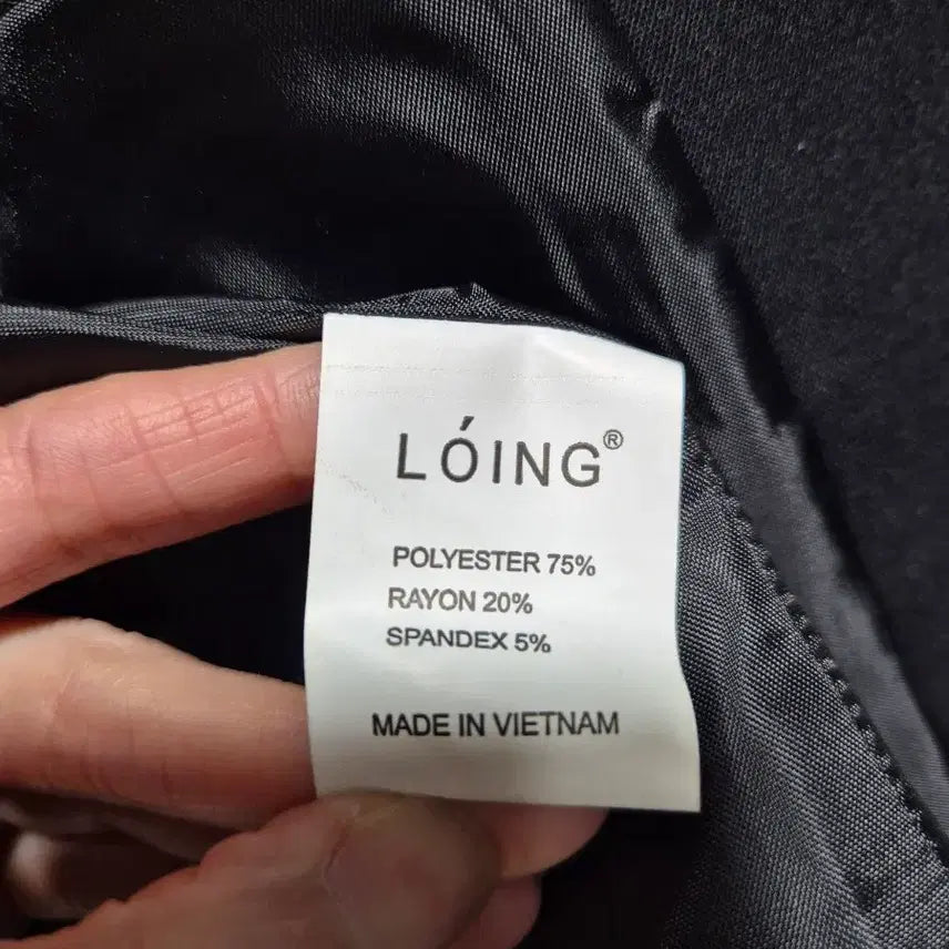 [BUNJANG] LOiNG Black Crop Jacket / (세일)(새상품)LOiNG 블랙 크롭 자켓