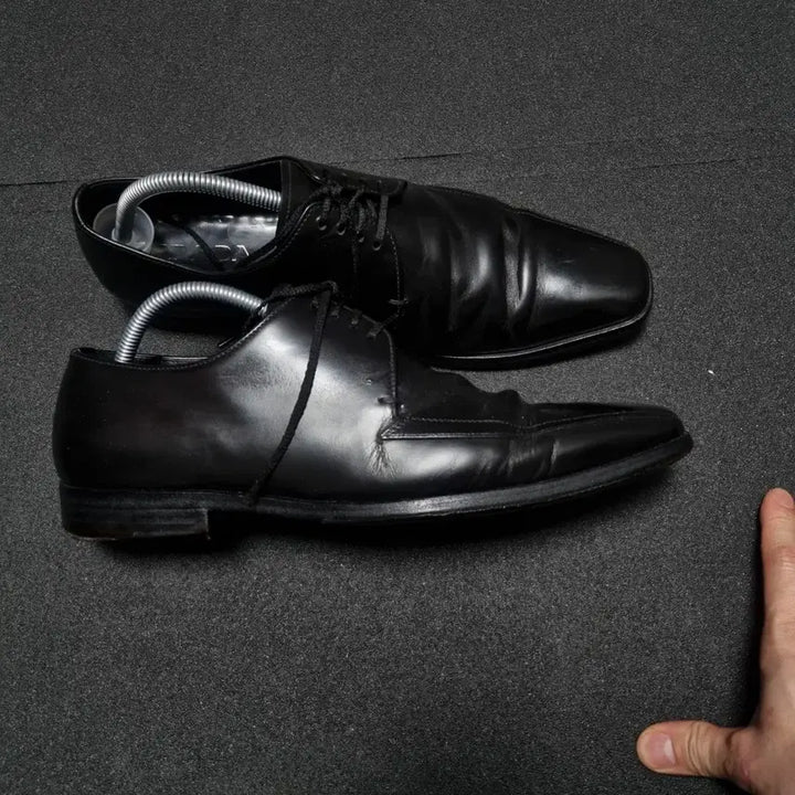 [BUNJANG] Prada Derby Shoes UK8 / 프라다 더비슈즈 uk8