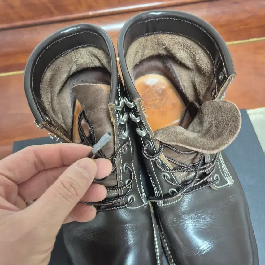 [BUNJANG] Toys McCoy Surveyor Brown Boots / 토이즈맥코이 서베이어 브라운 9e size 판매합니다.