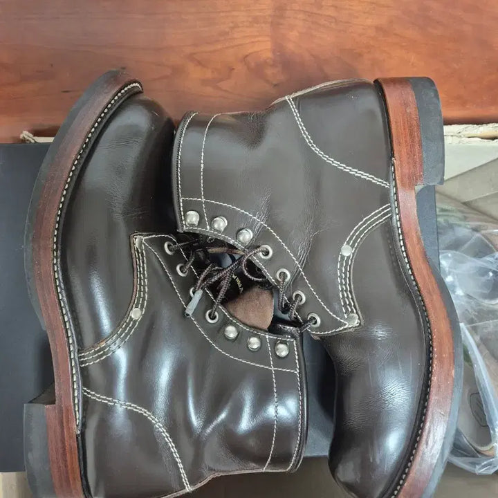 [BUNJANG] Toys McCoy Surveyor Brown Boots / 토이즈맥코이 서베이어 브라운 9e size 판매합니다.