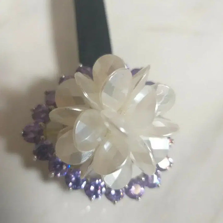 [BUNJANG] Flower Cubic Automatic Hair Pin / 플라워 큐빅 자동핀