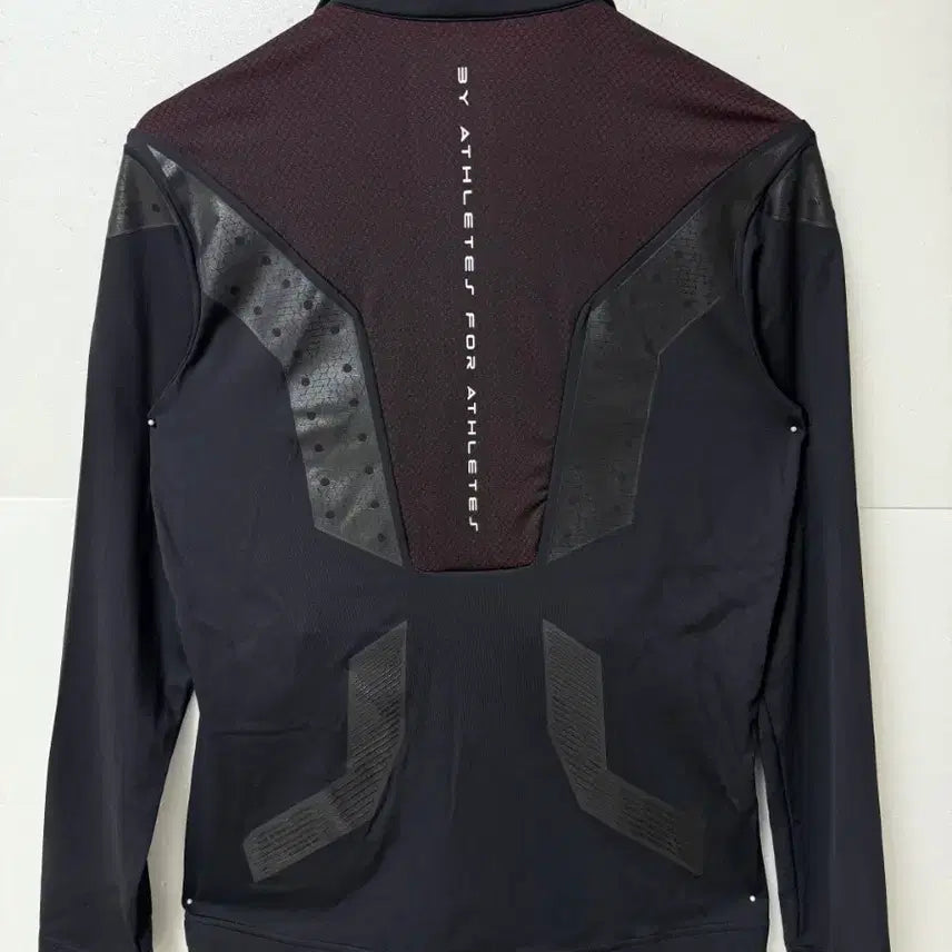 [BUNJANG] DYNAFIT Functional Zip-Up Jacket Black Training / 다이나핏(DYNAFIT) 기능성 집업 자켓 95 블랙 트레이닝
