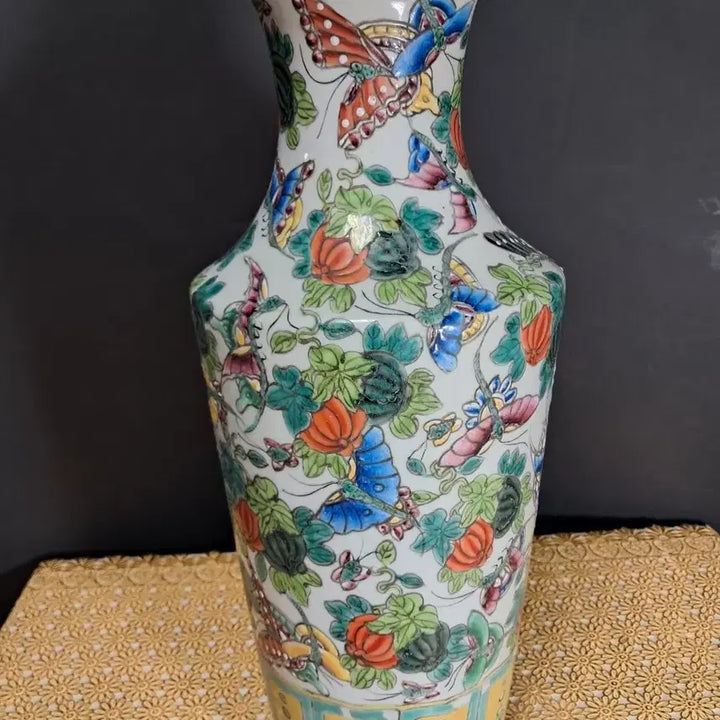 [BUNJANG] (명품감상)호접문 투채도자기(높이약 40cm) / (명품감상)호접문 투채도자기(높이약 40cm)