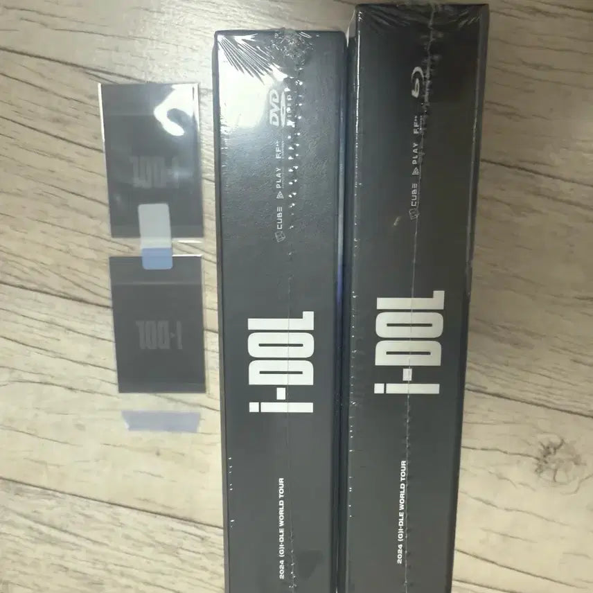 [BUNJANG] (G)I-DLE 2024 Concert DVD + Blu-ray Sealed POB / 아이들 2024 콘서트 dvd + blueray 미개봉 특전포함