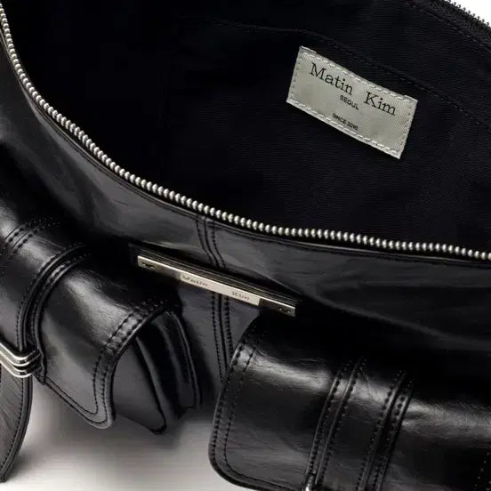 [BUNJANG] Matinkim Double Pocket Shoulder Bag / 마뗑킴 더블 포켓 숄더백