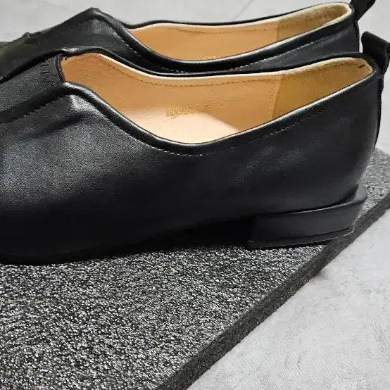 [BUNJANG] Sesti Leather Loafers Flats 240 / 세스티  가죽 여성 로퍼 단화 240
