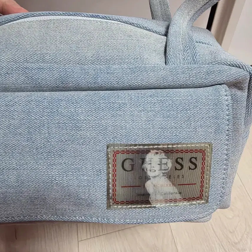 [BUNJANG] Guess Marilyn Monroe Denim Letter Bag / 업사이클링 가방 게스 마릴린먼로 데님 레터백
