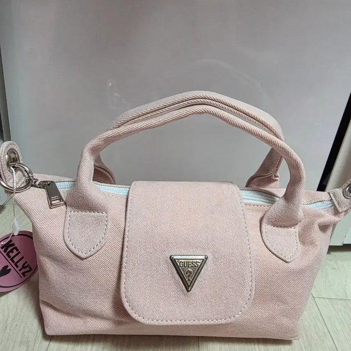 [BUNJANG] Guess Upcycled Pink Denim Chewing Bag Crossbody / 업사이클링 가방 핑크 데님 게스 츄잉백