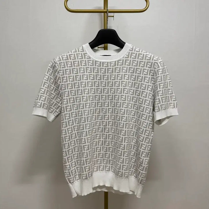 [BUNJANG] Fendi FF Logo Short Sleeve T-shirt / 펜디 풀로고 반팔 46