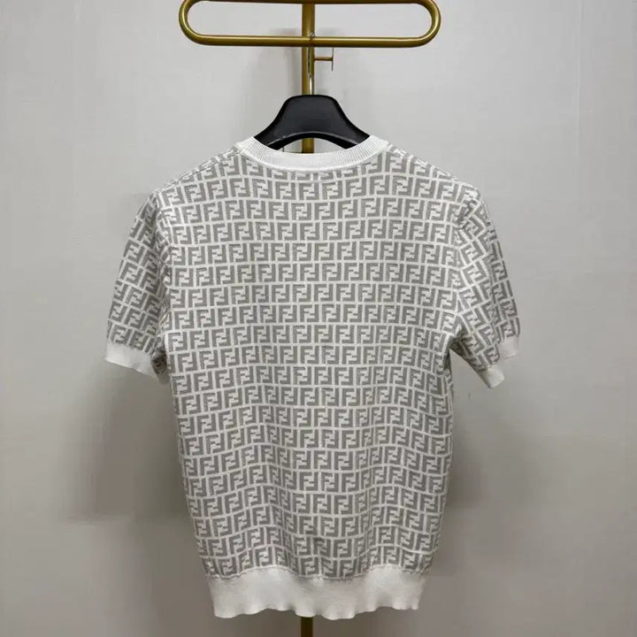 [BUNJANG] Fendi FF Logo Short Sleeve T-shirt / 펜디 풀로고 반팔 46