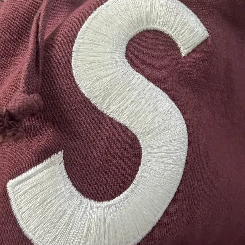 [BUNJANG] Supreme S Logo Zip Up Hoodie Sweatshirt Maroon / [L]슈프림 S 로고 집업 후드 스웨트셔츠 마룬 - 24FW