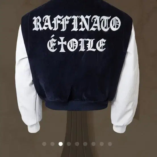 [SOLD OUT] 라피나토 벨벳 후드 바시티 자켓 50 사이즈 새상품