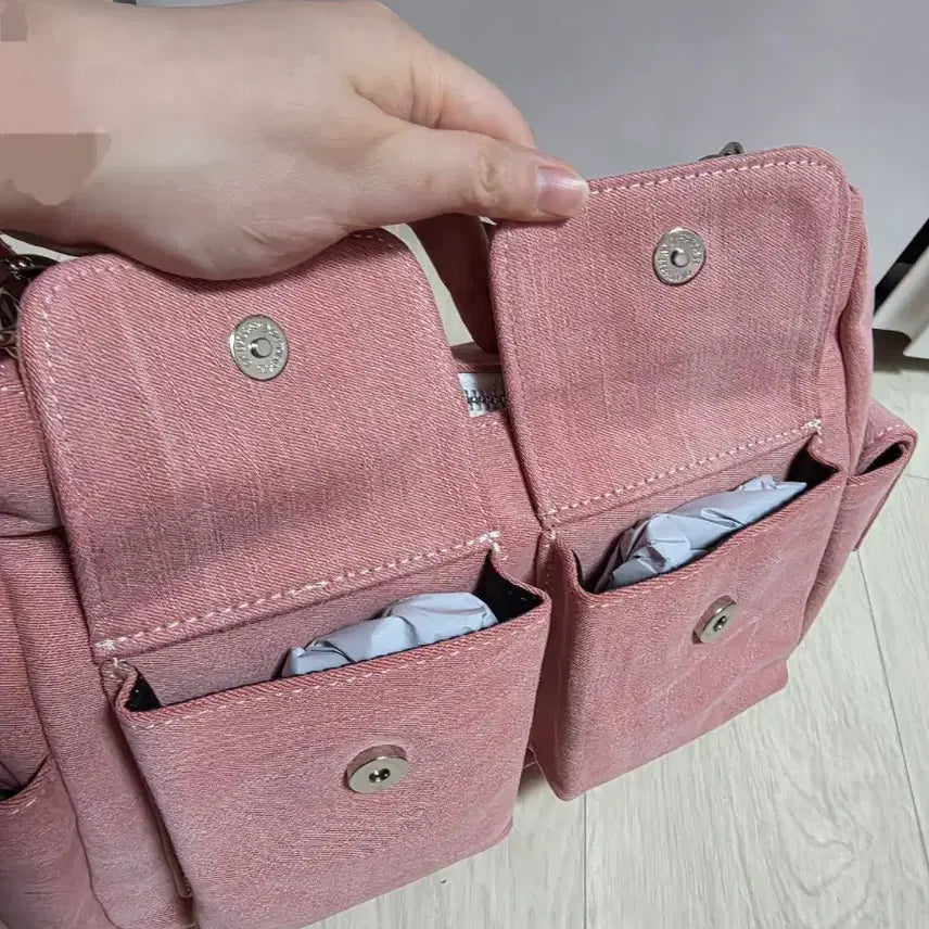 [BUNJANG] Keliz Guess Pink Denim Croffle Bag / 업사이클링가방 켈리즈 게스 핑크데님 크로플백